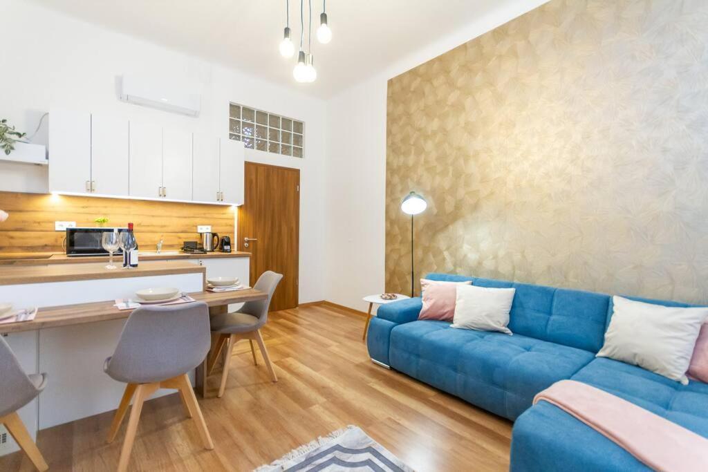 Luxe Haven On Lonyay By Newave Apartments Budapeszt Zewnętrze zdjęcie