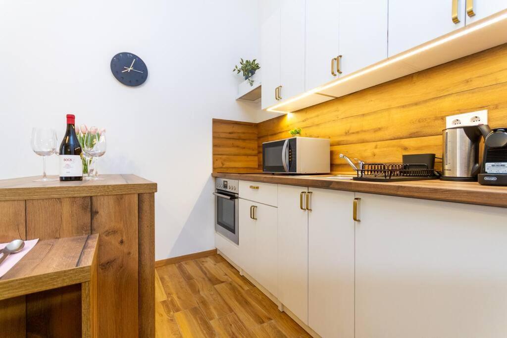 Luxe Haven On Lonyay By Newave Apartments Budapeszt Zewnętrze zdjęcie